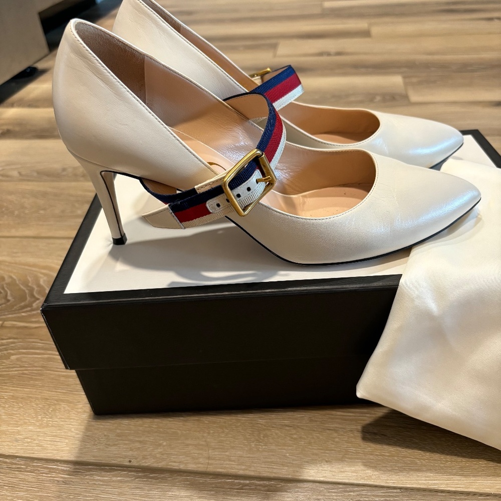 GUCCI Malaga Kid Sylvie Web Mid Heel Pumps white cream eu 39 us 9
